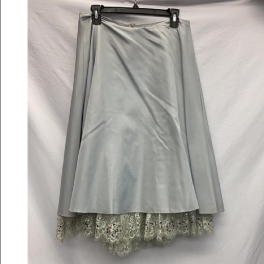 Special occasion skirt with lace underlay